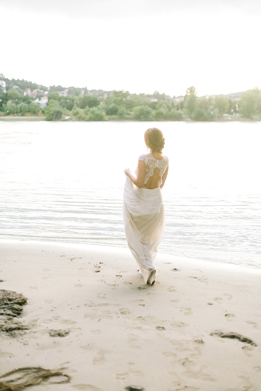 wildly-romantic-sand-and-sea-wedding