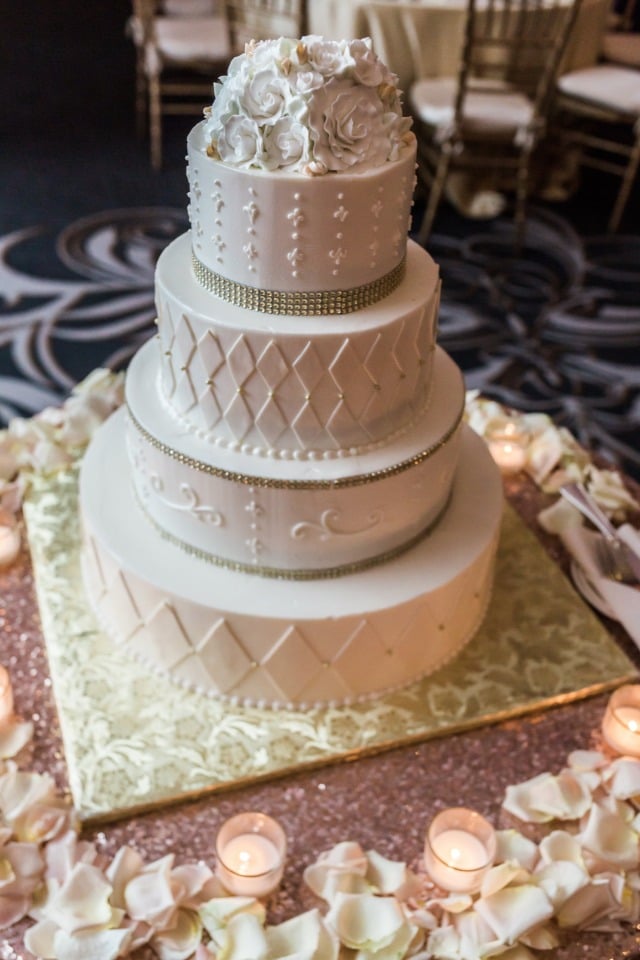 classic and romantic gold wedding cake