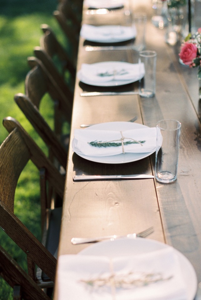 Simple place setting ideas