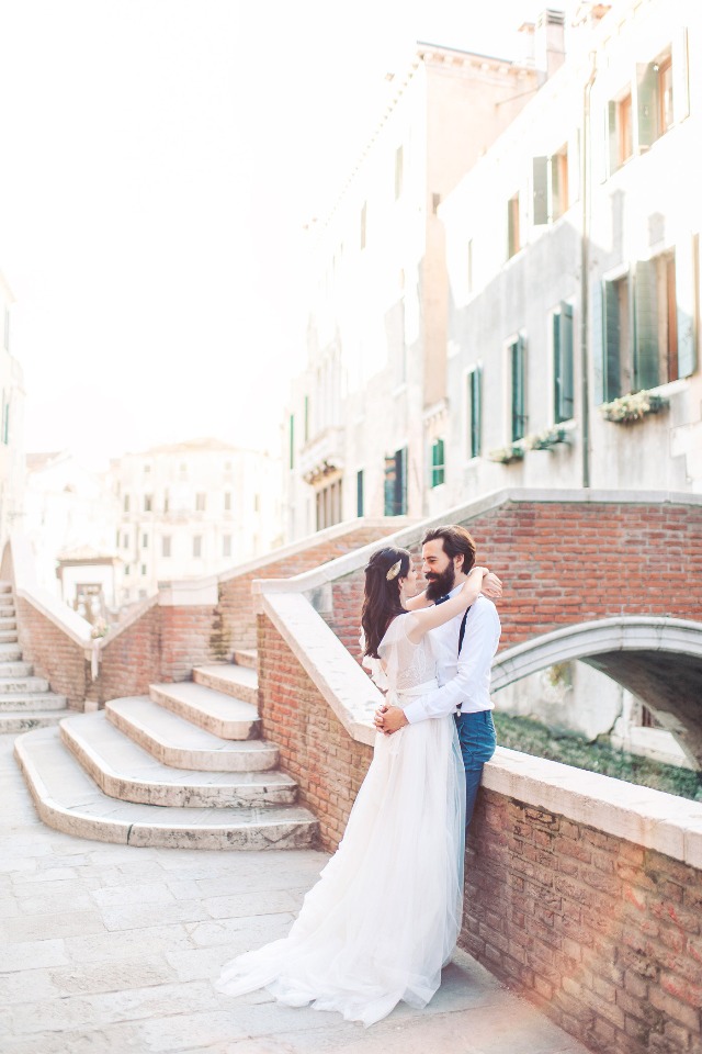 elopement in Venice Italy