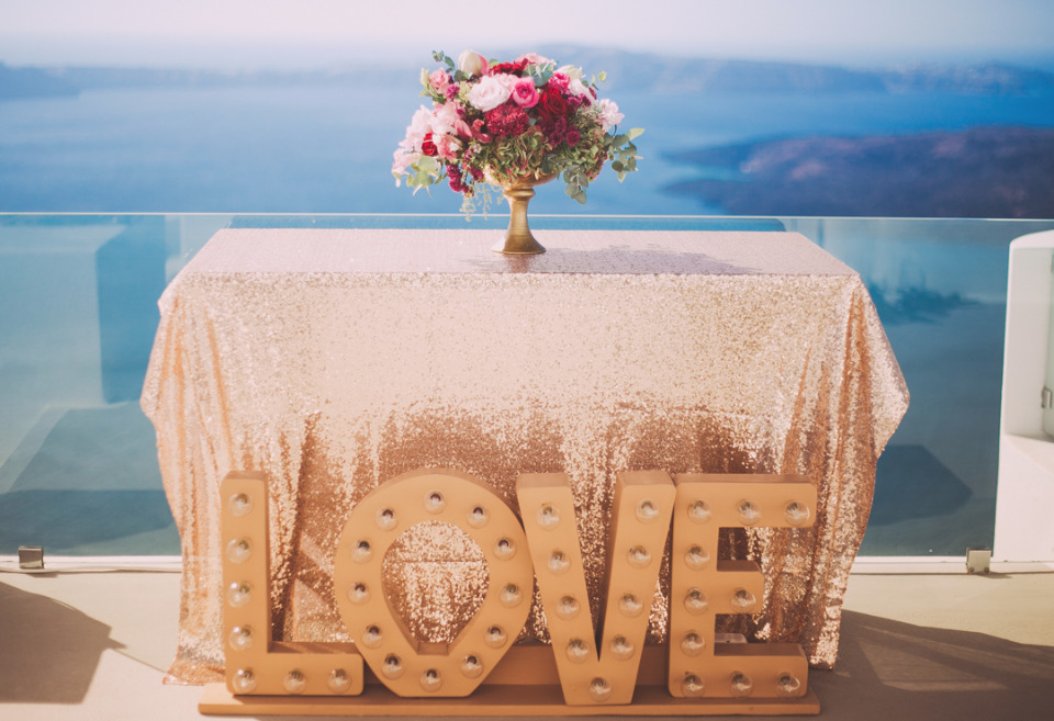 love marquee sign for a wedding