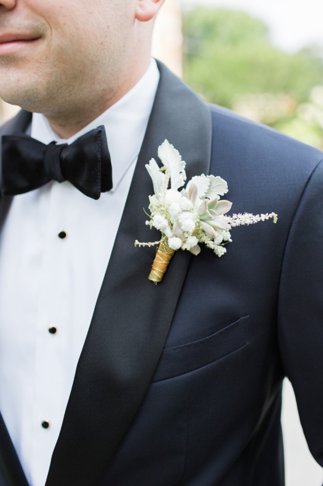 Grooms boutonniere