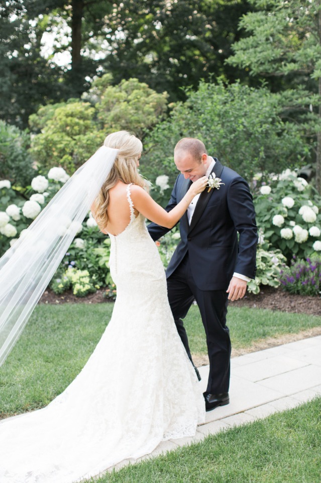 Will you have a first look before your I dos?