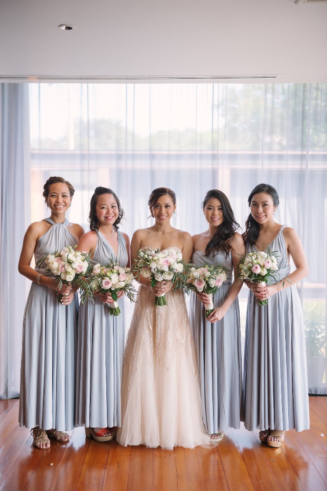 blue and blush bridal party