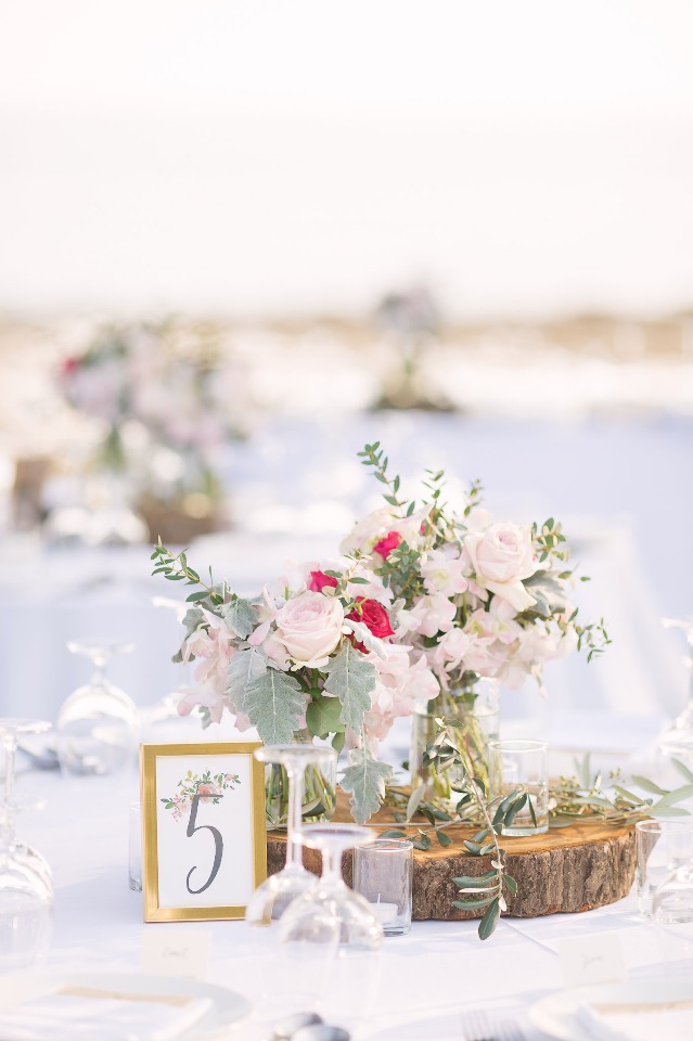 romantic outdoor wedding tables