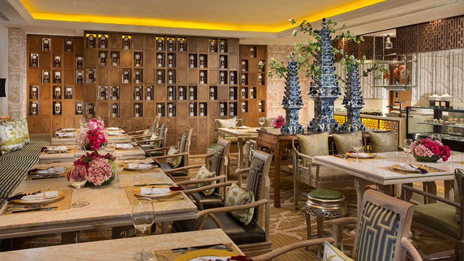 Table8 at The Mulia Resort in Bali