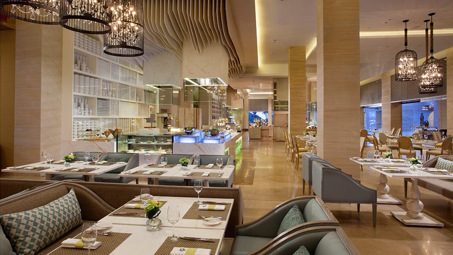 The Cafe at The Mulia Resort in Bali