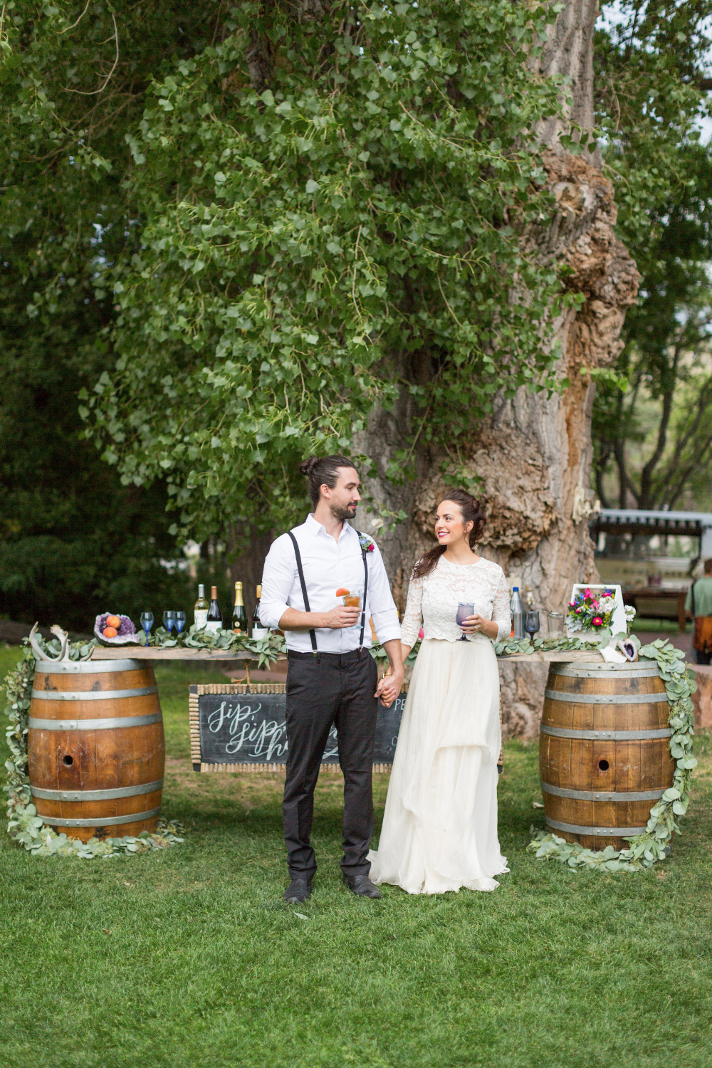 this-wedding-rocks-like-literally