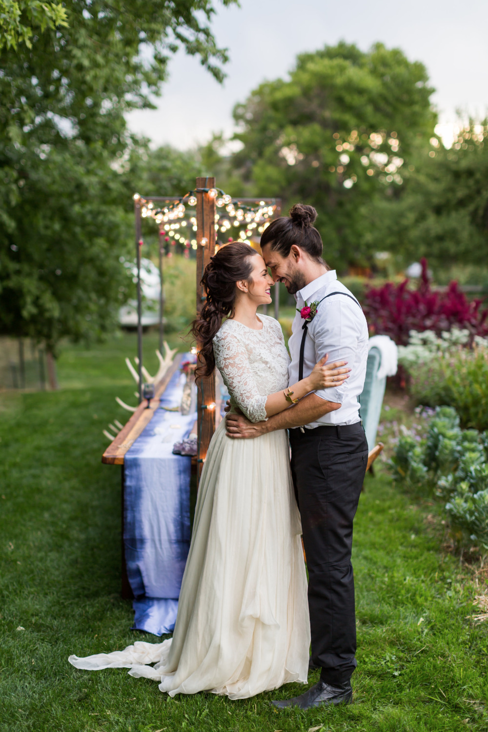 this-wedding-rocks-like-literally