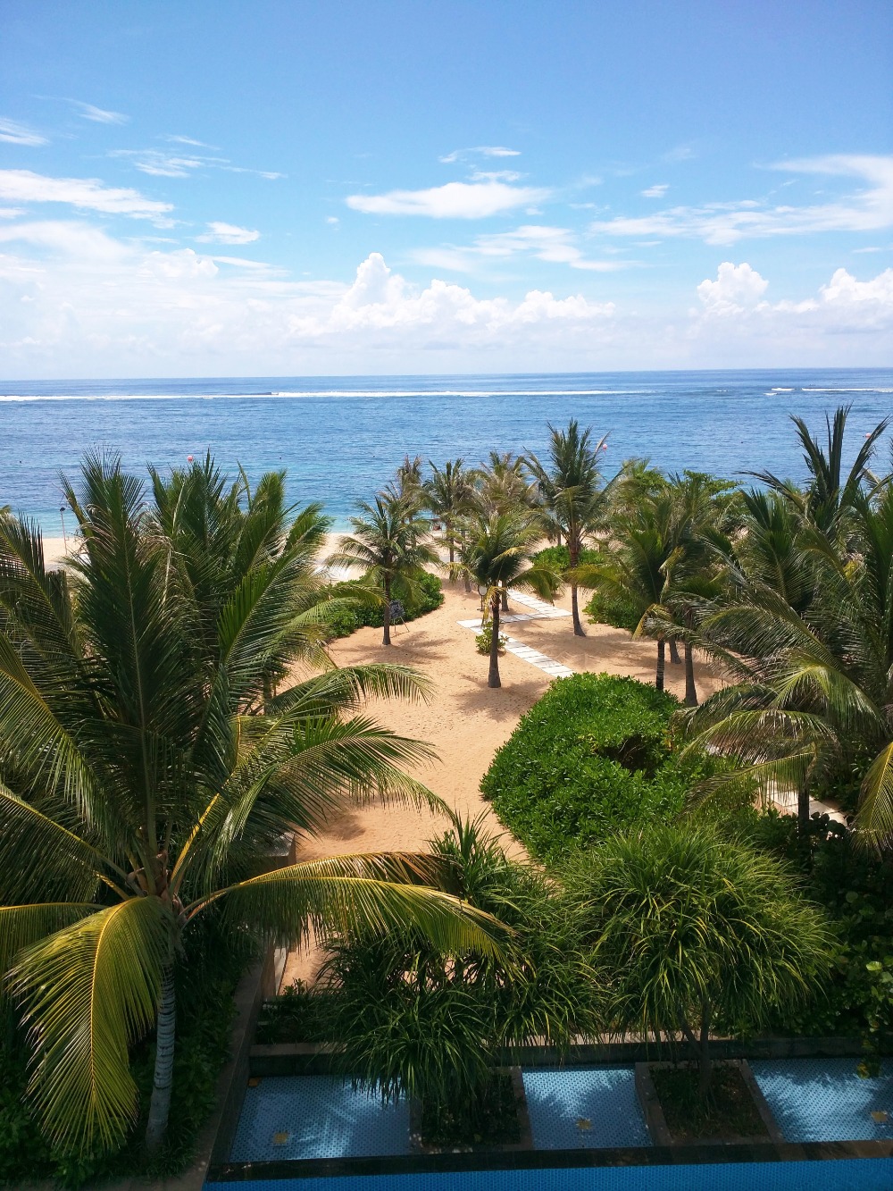 tie-the-knot-in-paradise-at-the-mulia