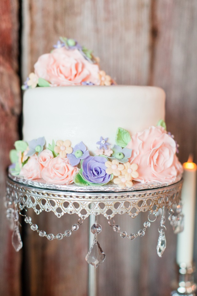 pink and purple floral wedding cake