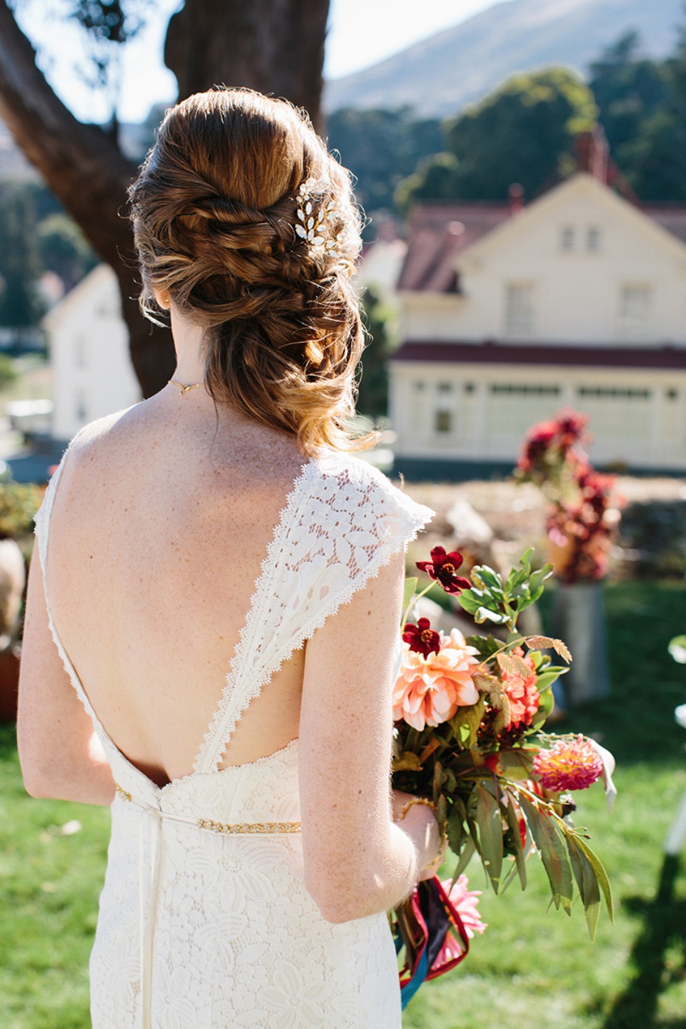 a-dreamy-fall-wedding-with-a-view-of