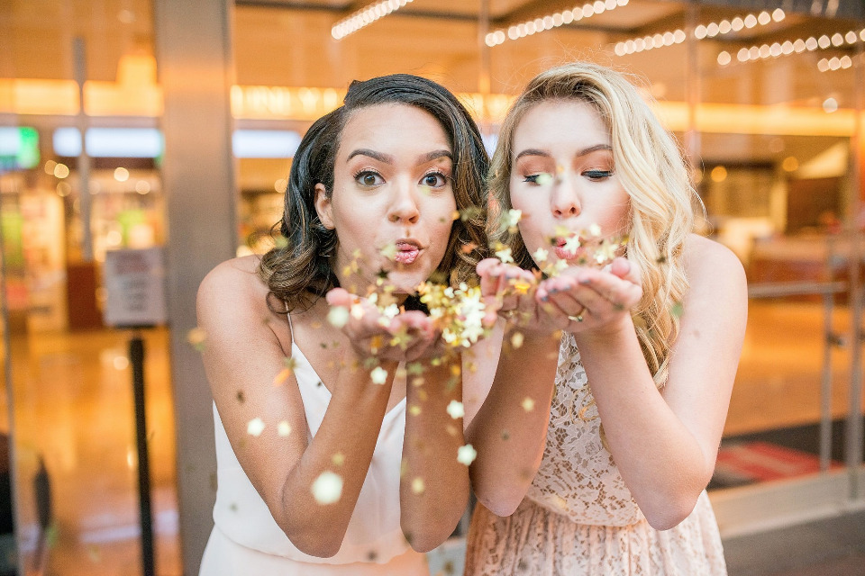 bridesmaids and confetti for a NYE wedding