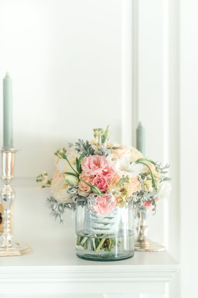 pink and peach wedding bouquet