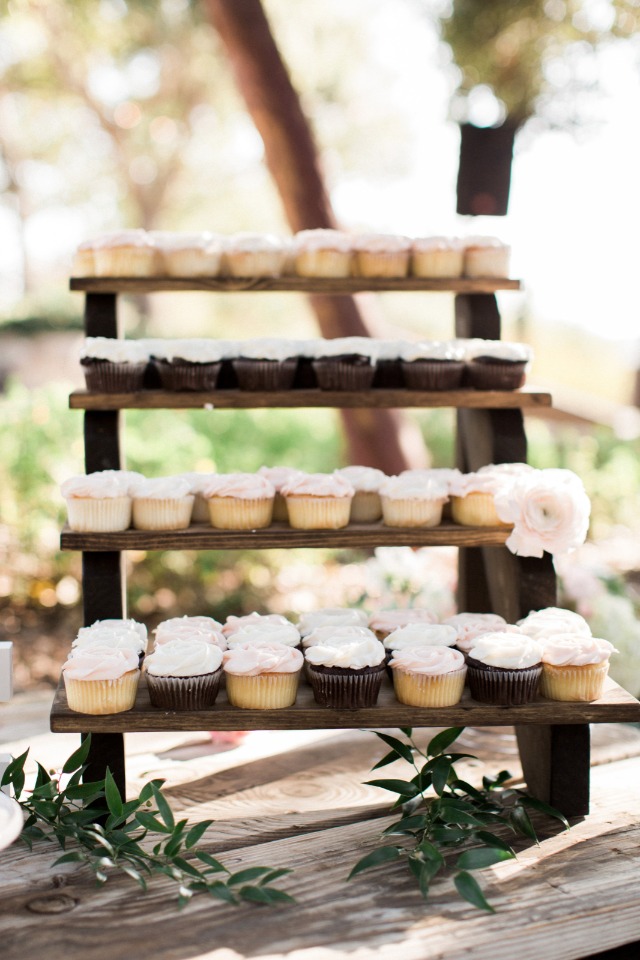 cute cupcake display ladder