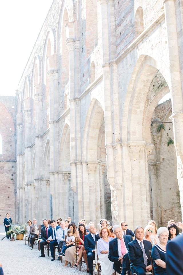 wedding ceremony in the ruins of the Abby of San Galgano