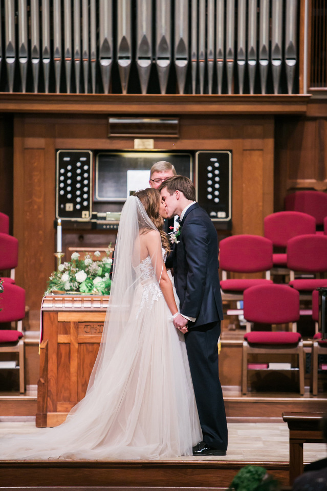 church wedding ceremony kiss