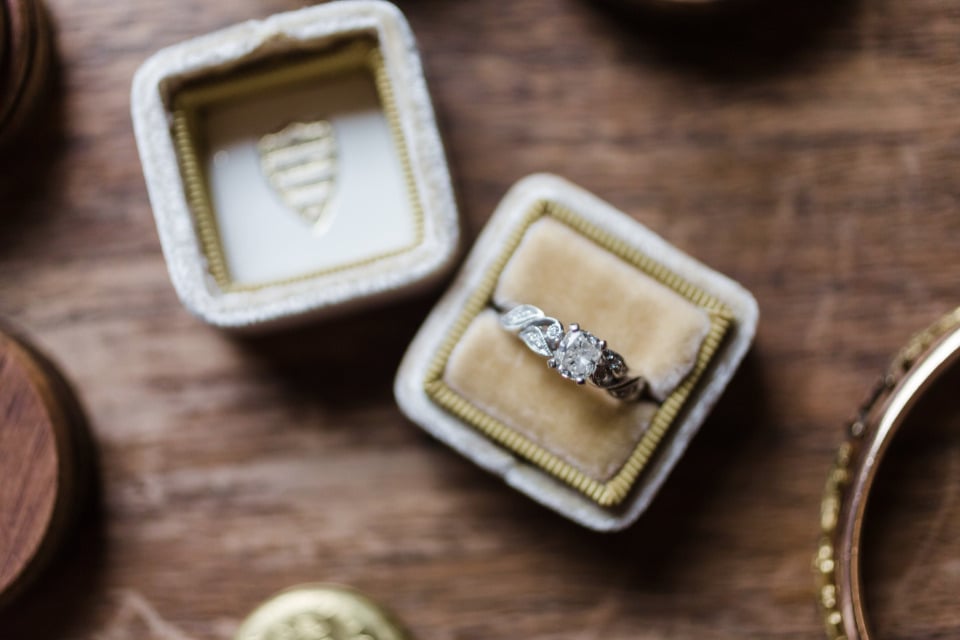 gorgeous engagement ring and mrs box