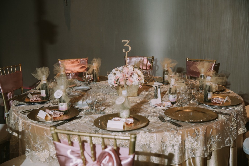 Pink and gold reception table