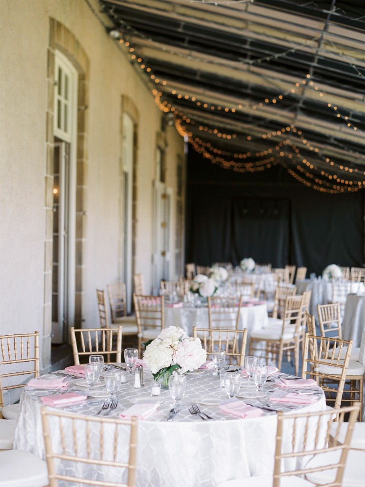 White and blush outdoor reception