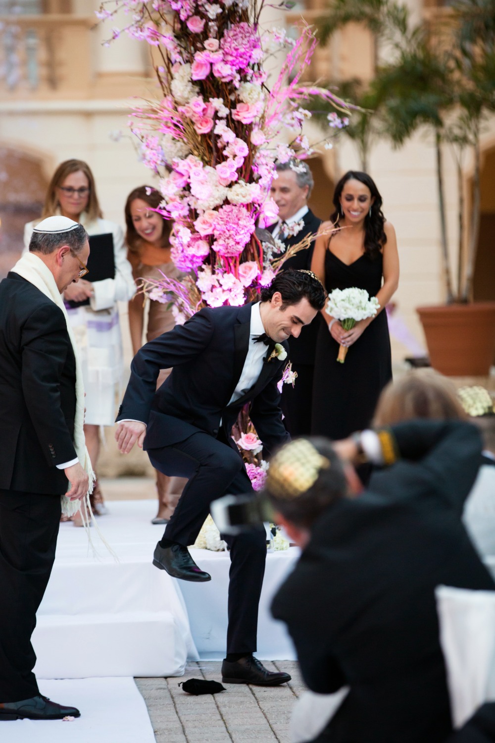 time-to-drink-champagne-amp-dance-on