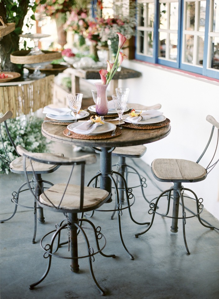 cafe style wedding table