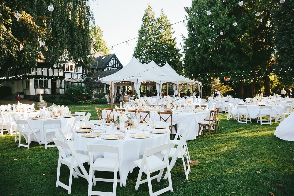 white and gold wedding reception