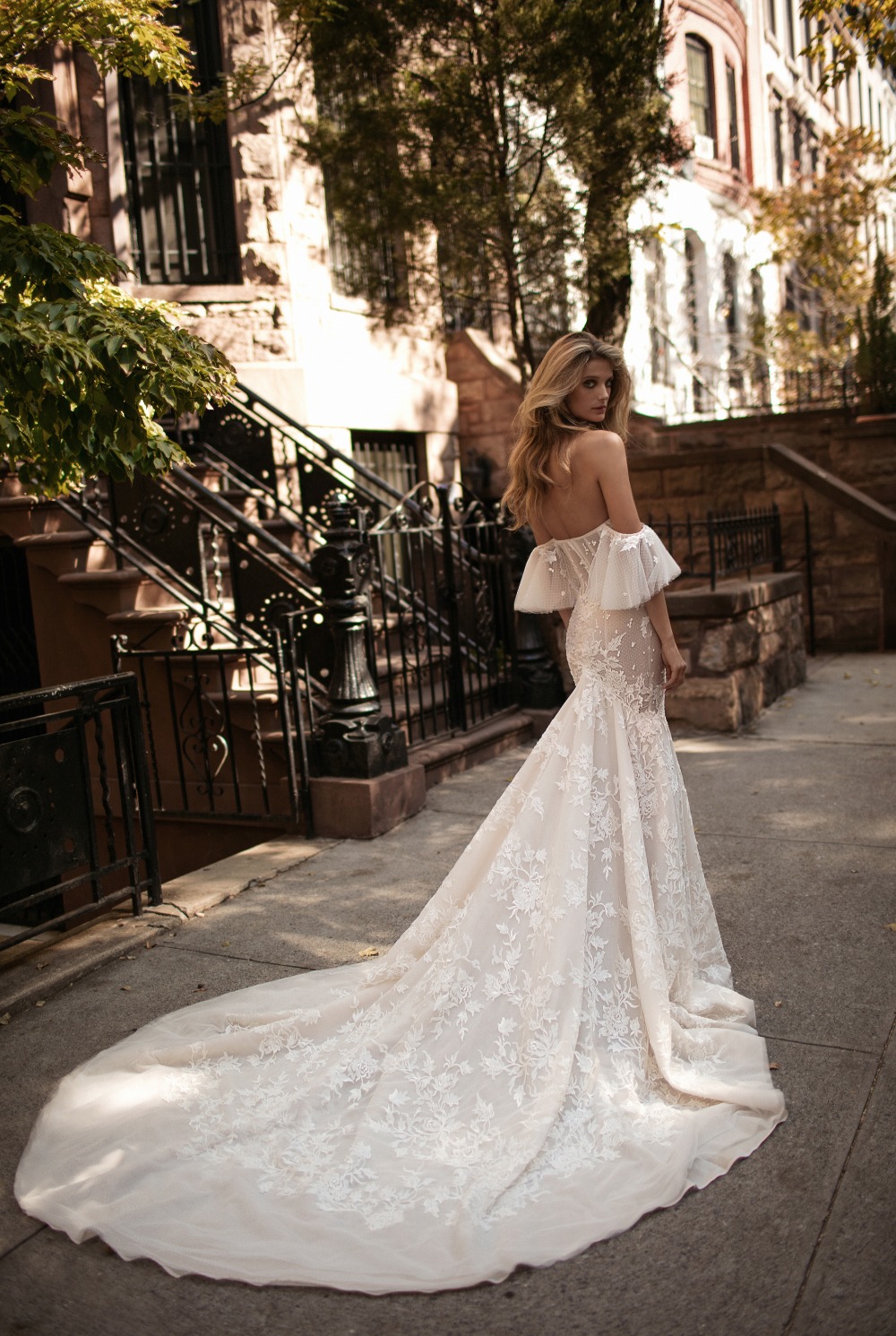 berta2017weddingdresses16
