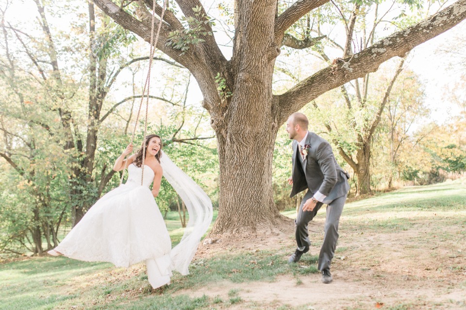 Swinging bride