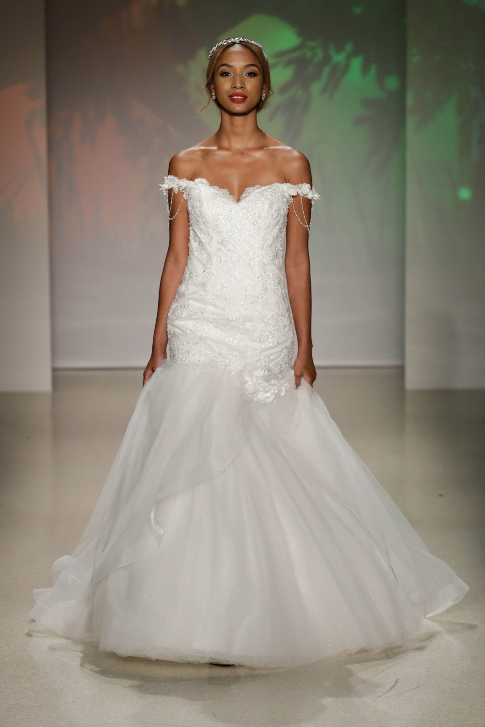disney-princess-inspired-weddings