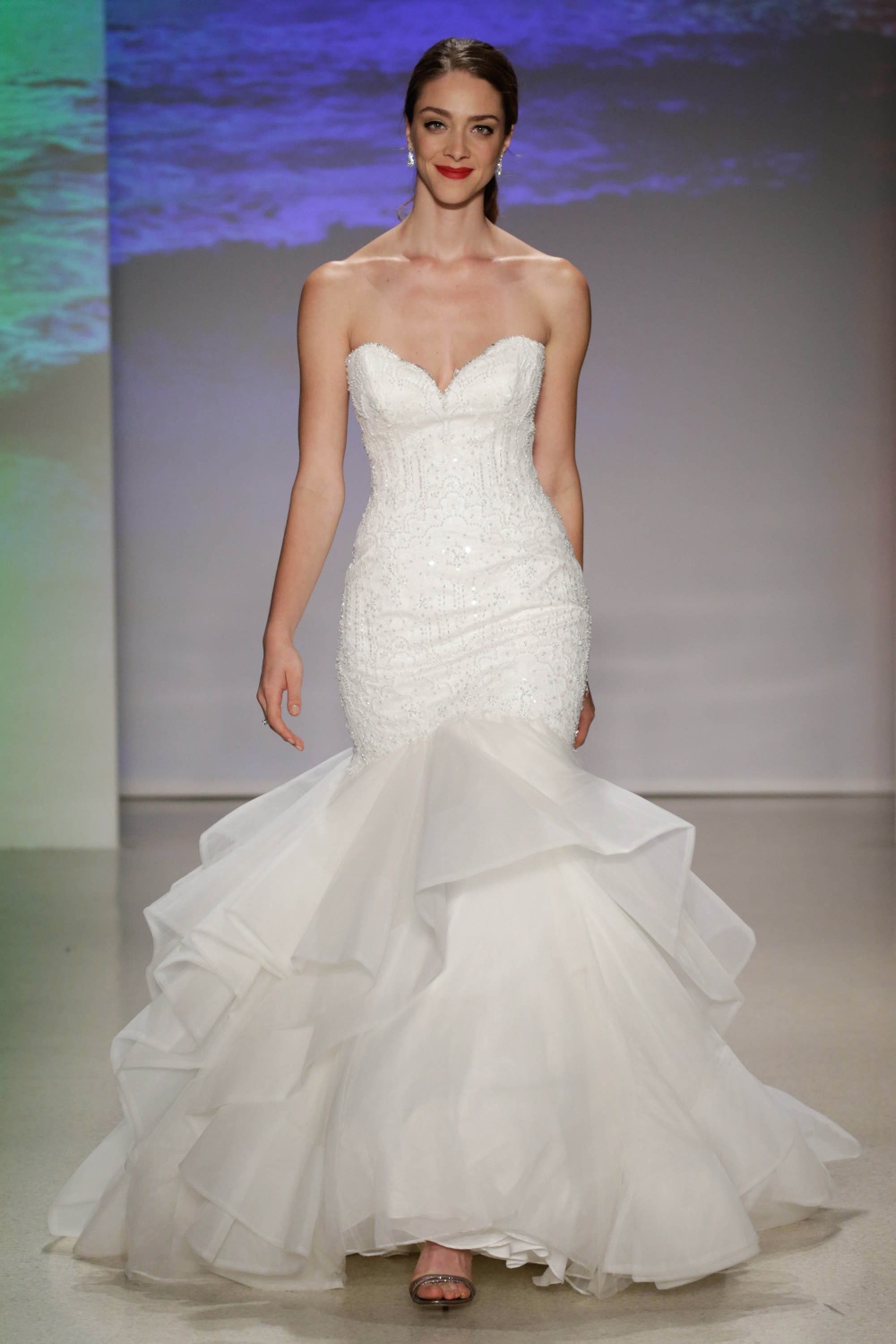 disney-princess-inspired-weddings