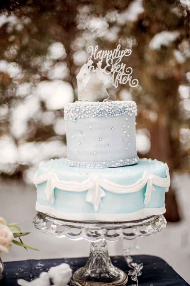 fairytale wedding cake in blue and silver