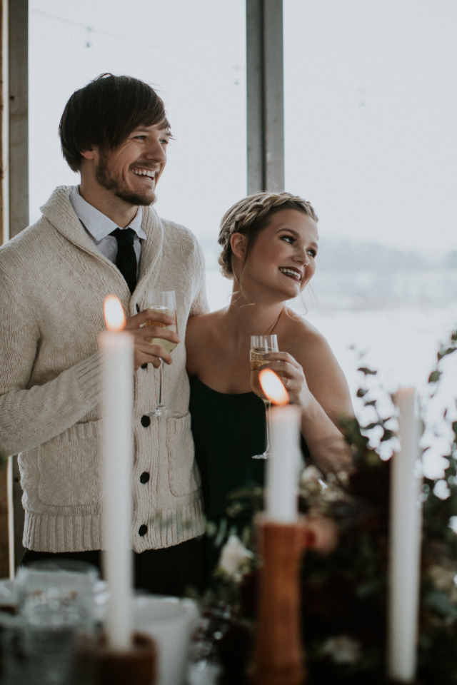 toasts for a winter wedding