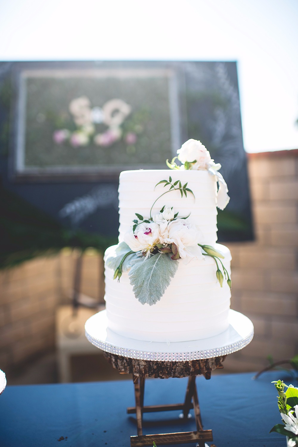 he-planned-a-surprise-engagement-party