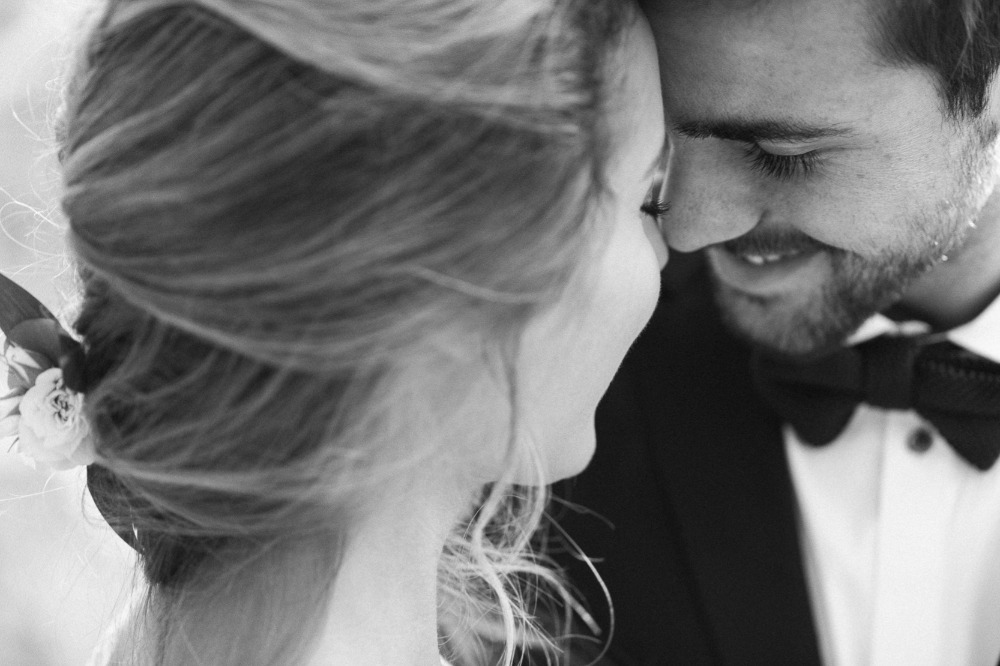 how-to-get-married-outdoors