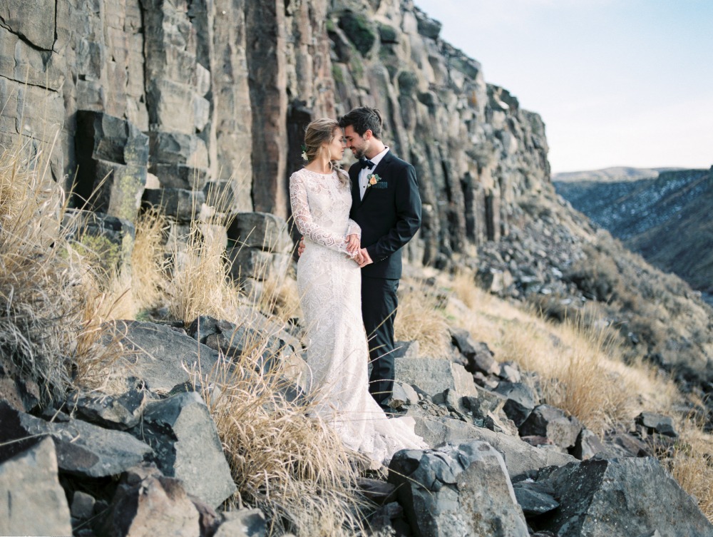 how-to-get-married-outdoors
