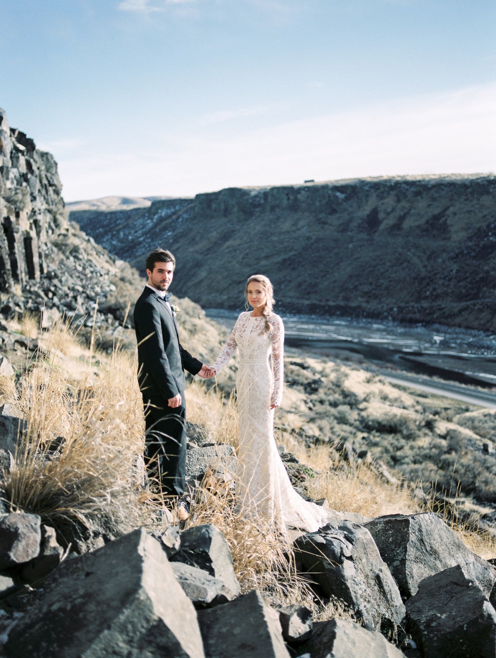 how-to-get-married-outdoors