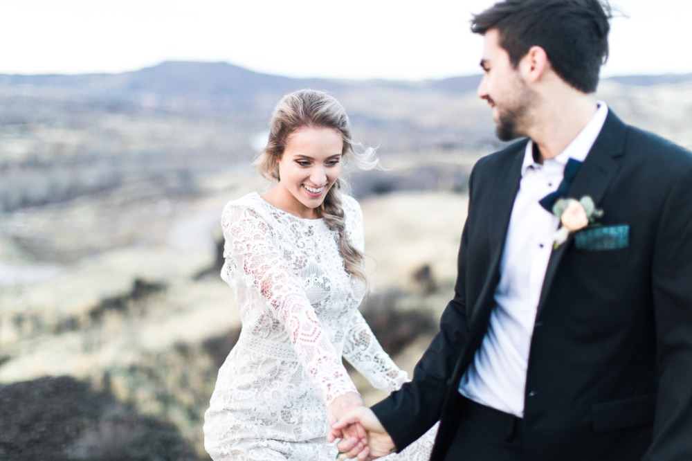 how-to-get-married-outdoors
