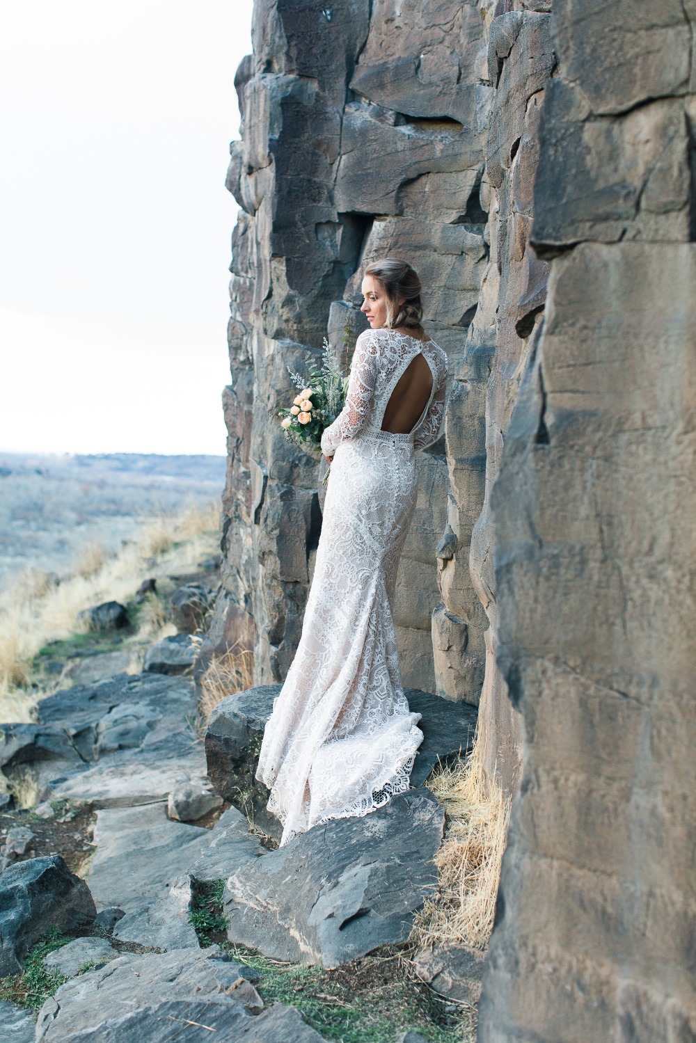 how-to-get-married-outdoors