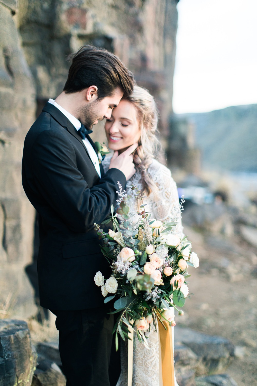how-to-get-married-outdoors