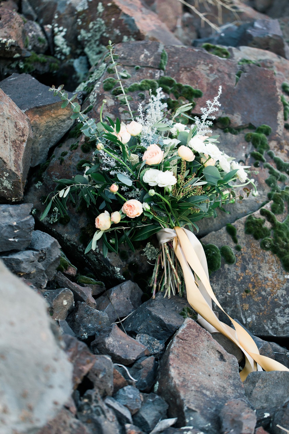 how-to-get-married-outdoors