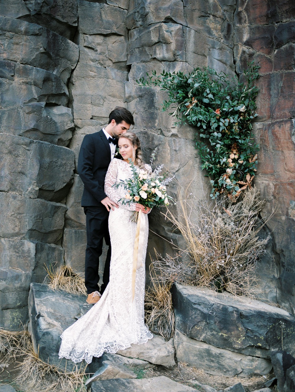 how-to-get-married-outdoors