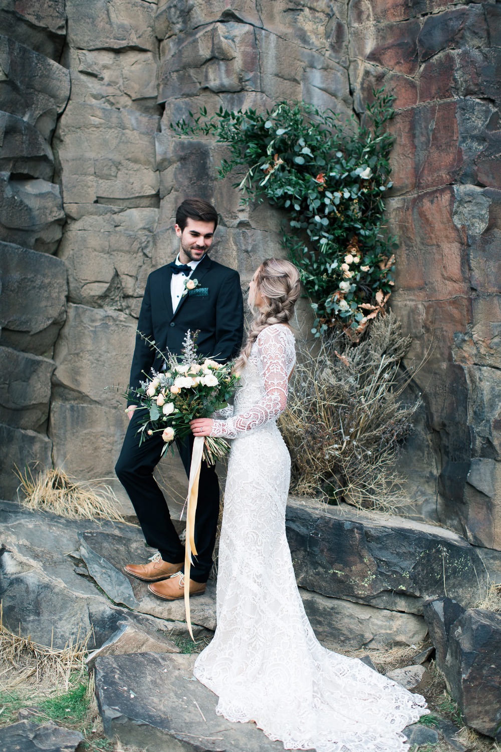 how-to-get-married-outdoors