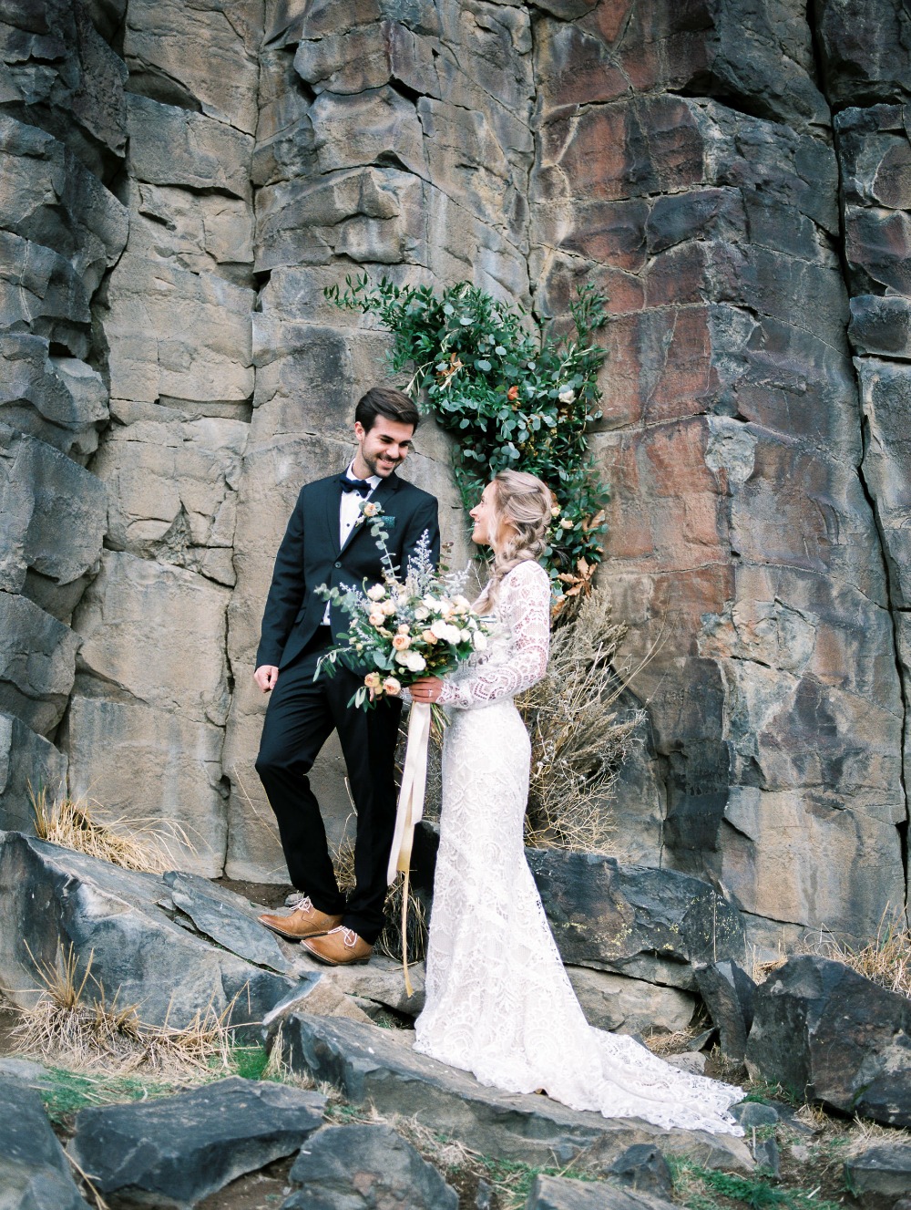 how-to-get-married-outdoors