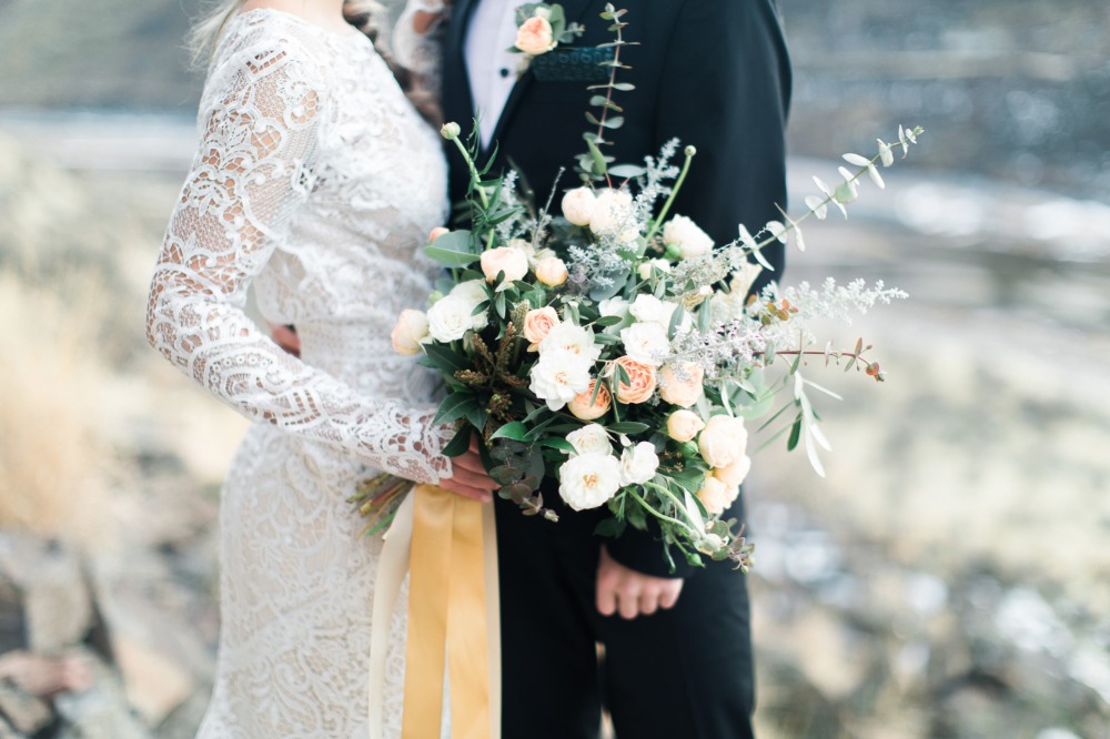 how-to-get-married-outdoors