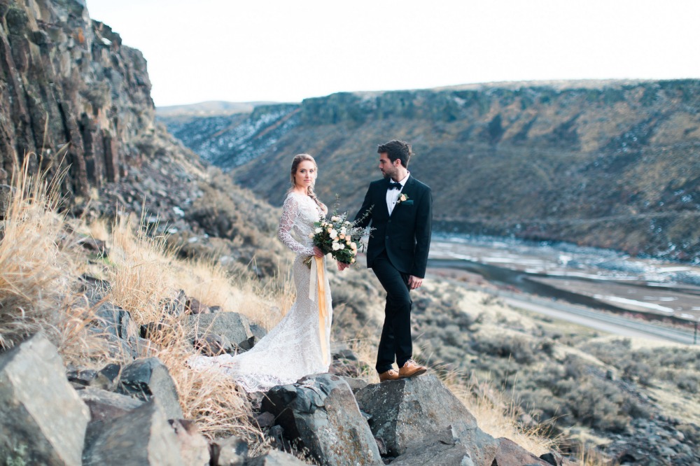 how-to-get-married-outdoors