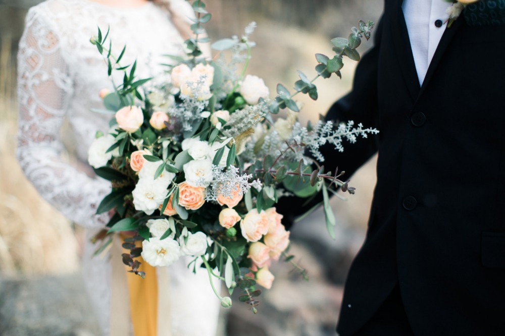 how-to-get-married-outdoors