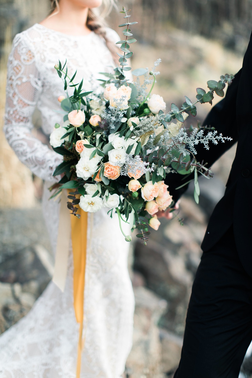 how-to-get-married-outdoors
