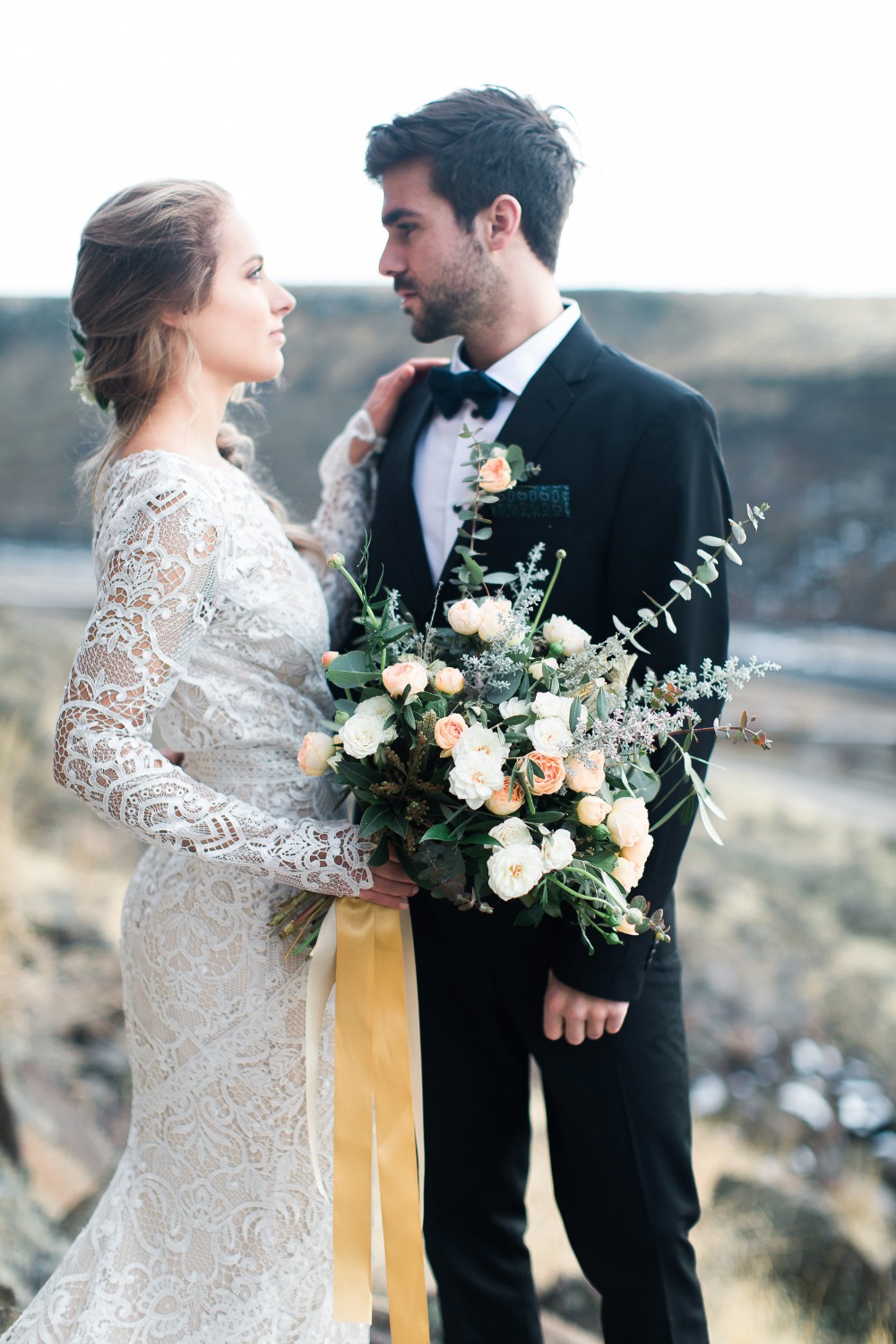 how-to-get-married-outdoors
