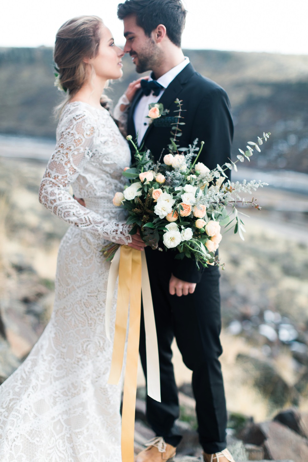 how-to-get-married-outdoors